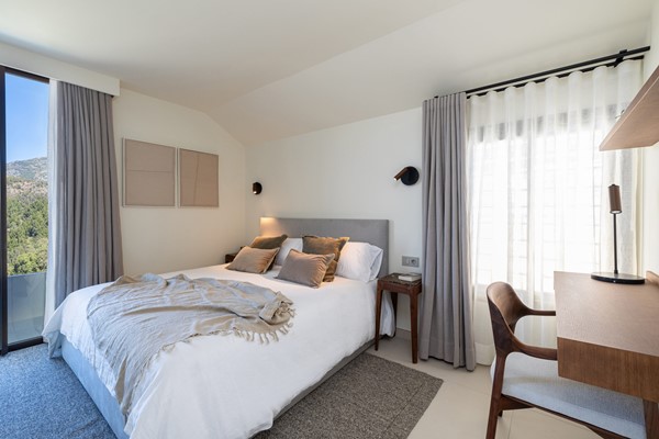 Medium property photo - Avenida 8 de Marzo 12V, 29640 Fuengirola