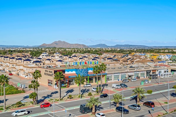 Medium property photo - Calle Penélope 32, 30710 Los Alcázares