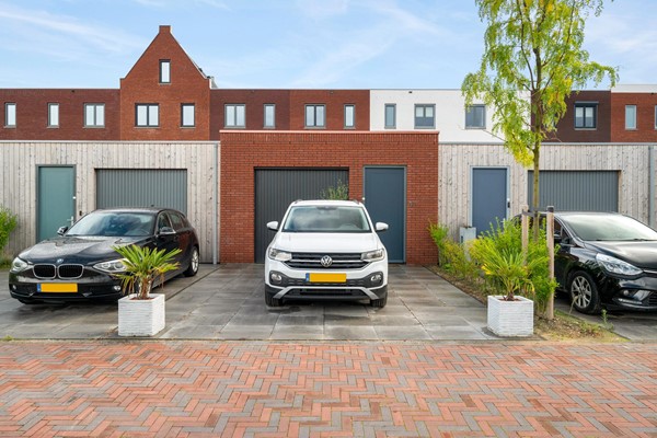 Medium property photo - Veerkade 324, 3201 LD Spijkenisse
