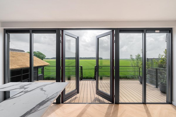 Medium property photo - Zuidzijdsedijk 38, 3264 LH Nieuw-Beijerland