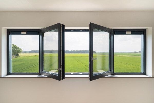 Medium property photo - Zuidzijdsedijk 38, 3264 LH Nieuw-Beijerland