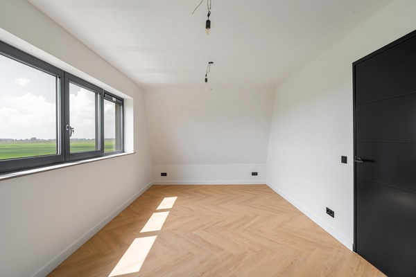 Medium property photo - Zuidzijdsedijk 38, 3264 LH Nieuw-Beijerland