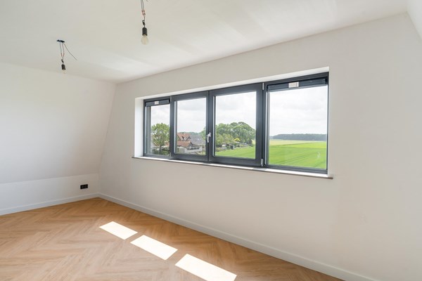 Medium property photo - Zuidzijdsedijk 38, 3264 LH Nieuw-Beijerland