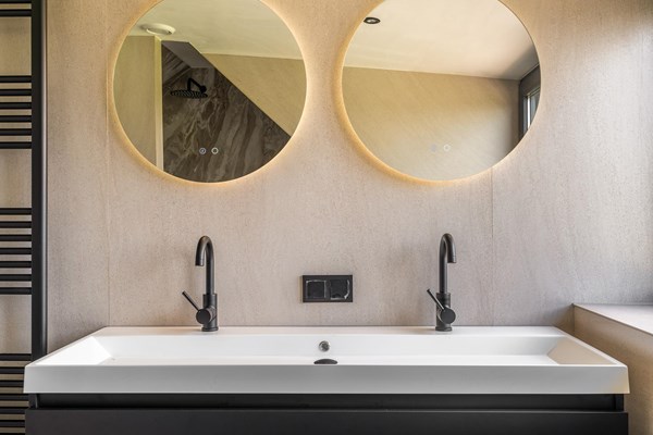 Medium property photo - Zuidzijdsedijk 38, 3264 LH Nieuw-Beijerland