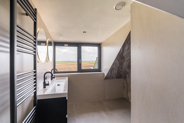 Medium property photo - Zuidzijdsedijk 38, 3264 LH Nieuw-Beijerland