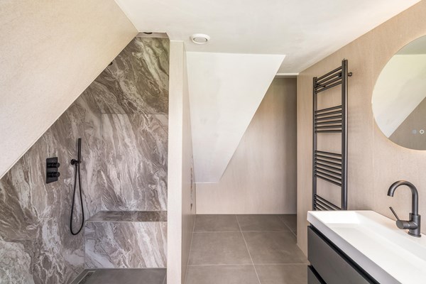 Medium property photo - Zuidzijdsedijk 38, 3264 LH Nieuw-Beijerland