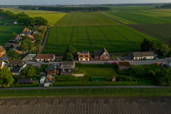 Medium property photo - Zuidzijdsedijk 38, 3264 LH Nieuw-Beijerland