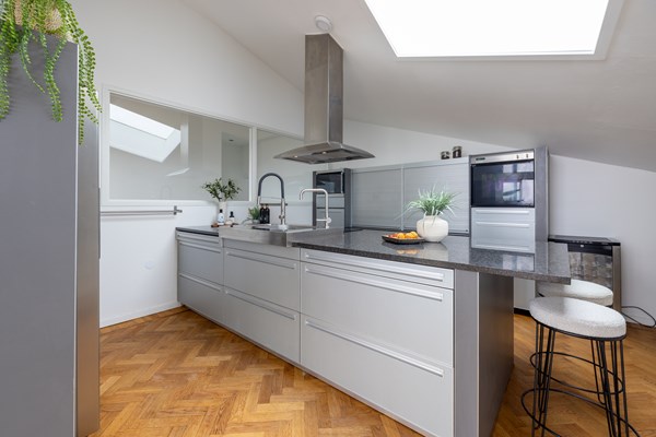 Medium property photo - Librijesteeg 325, 3011 HN Rotterdam