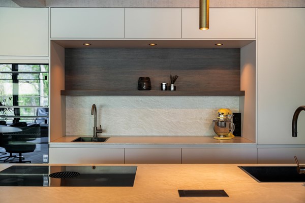 Medium property photo - Nancy Zeelenbergsingel 22, 3066 GA Rotterdam