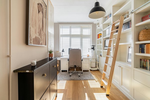 Medium property photo - Loosduinse Hoofdstraat 168, 2552 AL Den Haag