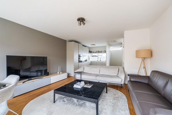 Medium property photo - Neeltje Griffijnstraat 22, 3065 KD Rotterdam