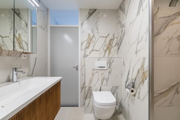 Medium property photo - Neeltje Griffijnstraat 22, 3065 KD Rotterdam