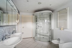 Verkocht: Hoge Rijndijk 91, 2382 AC Zoeterwoude