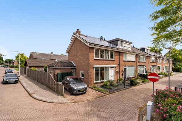 Medium property photo - Koninginnelaan 28, 3171 CK Poortugaal