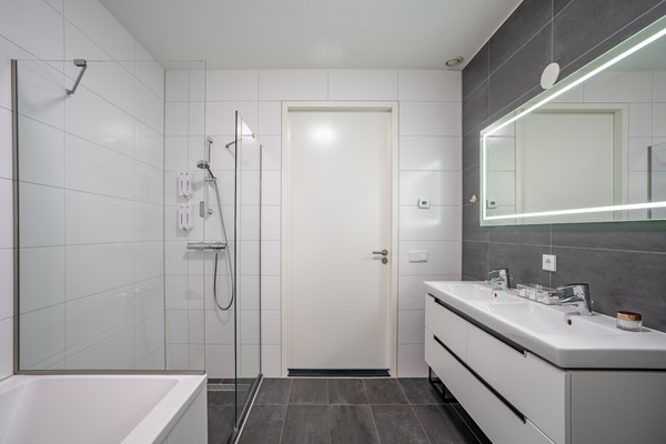 Medium property photo - Wilhelminakade 645, 3072 AP Rotterdam