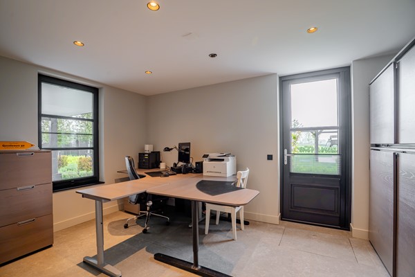 Medium property photo - 1e Kruisweg 17b, 3262 LK Oud-Beijerland