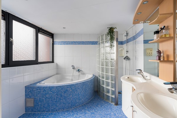 Medium property photo - Zuidlaardermeer 20, 2993 PV Barendrecht