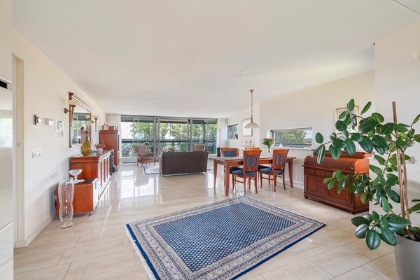 Medium property photo - Randmeer 32, 2993 RM Barendrecht