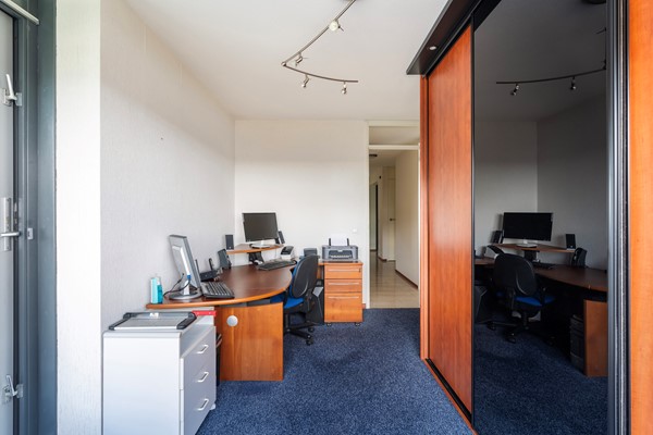 Medium property photo - Randmeer 32, 2993 RM Barendrecht