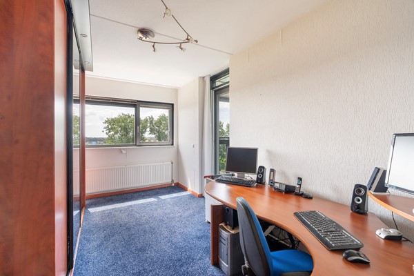 Medium property photo - Randmeer 32, 2993 RM Barendrecht