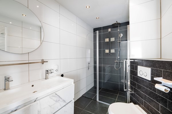 Medium property photo - Tubantenoord 43, 3079 ZR Rotterdam
