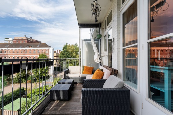 Medium property photo - Honingerdijk 17A 02, 3063 AH Rotterdam