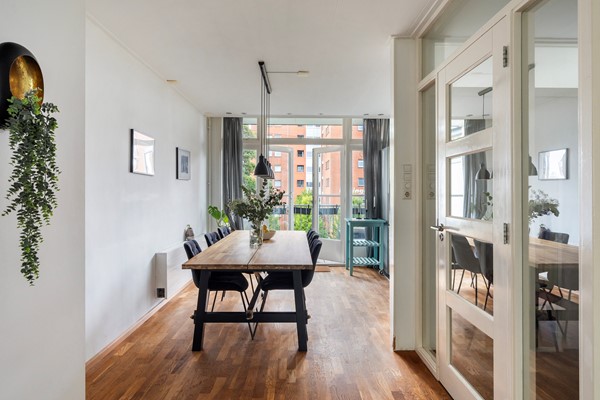 Medium property photo - Honingerdijk 17A 02, 3063 AH Rotterdam