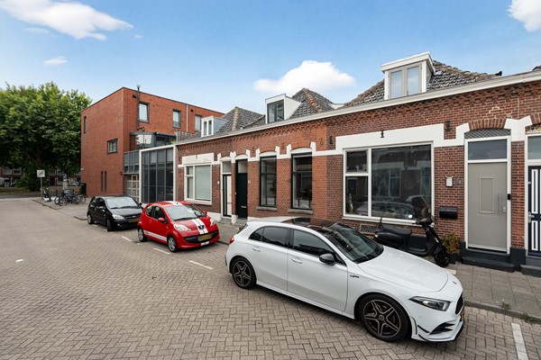Medium property photo - Zwijndrechtsestraat 8, 3073 RN Rotterdam