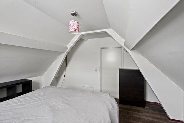 Medium property photo - Zwijndrechtsestraat 8, 3073 RN Rotterdam