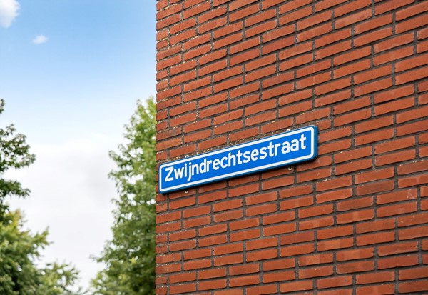 Medium property photo - Zwijndrechtsestraat 8, 3073 RN Rotterdam