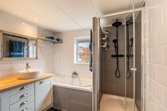 Onder bod: Graaf Lodewijkstraat 9, 2991 BE Barendrecht