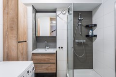 Onder bod: Meeuwenlaan 11, 2964 HA Groot-Ammers