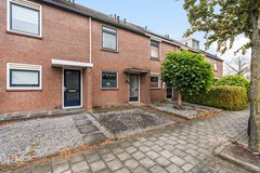 Onder bod: Meeuwenlaan 11, 2964 HA Groot-Ammers