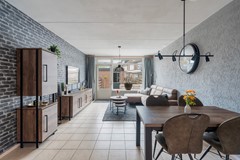 Onder bod: Meeuwenlaan 11, 2964 HA Groot-Ammers