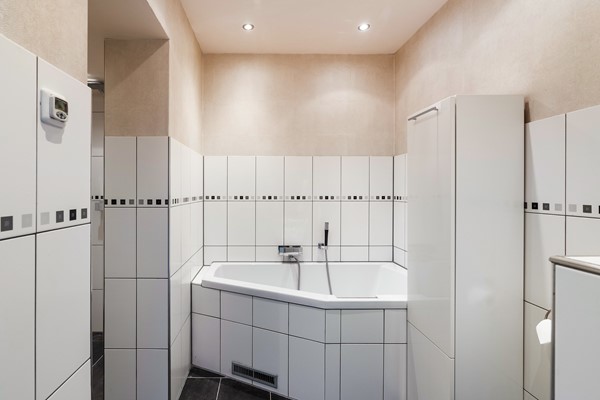 Medium property photo - Ogier Van Cralingenpark 29, 3065 BA Rotterdam