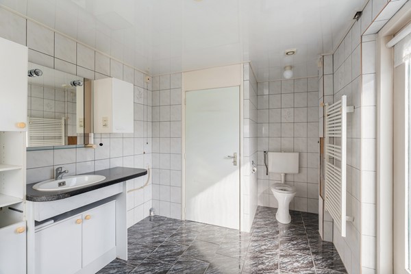 Medium property photo - Dr. Kuyperstraat 19, 2991 GB Barendrecht