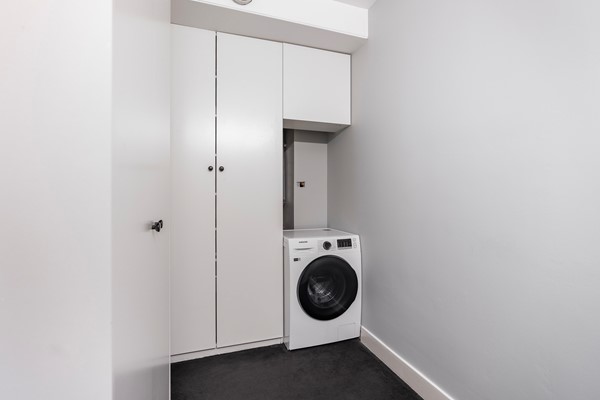 Medium property photo - Landverhuizersplein 27, 3072 MH Rotterdam