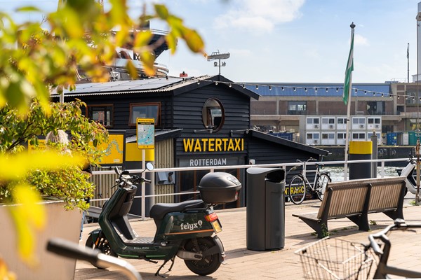 Medium property photo - Landverhuizersplein 27, 3072 MH Rotterdam