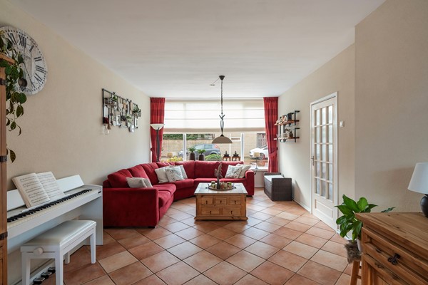 Medium property photo - Albert Verweijstraat 15, 3351 CD Papendrecht