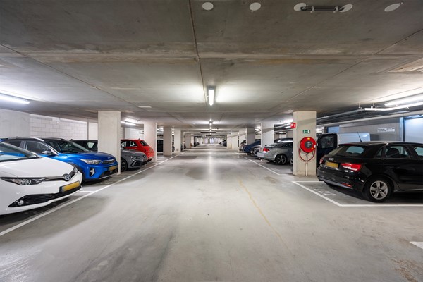 Medium property photo - Kratonkade 648, 3024 EW Rotterdam