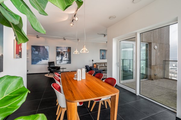 Medium property photo - Van der Hoevenplein 228, 3072 MK Rotterdam