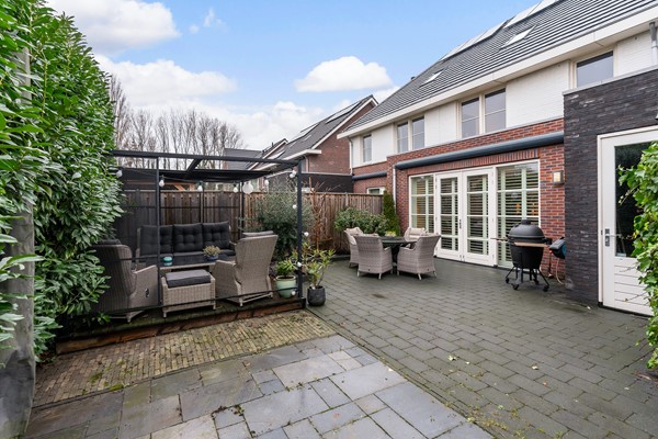 Medium property photo - Voorneveldstraat 10, 3195 SP Pernis Rotterdam