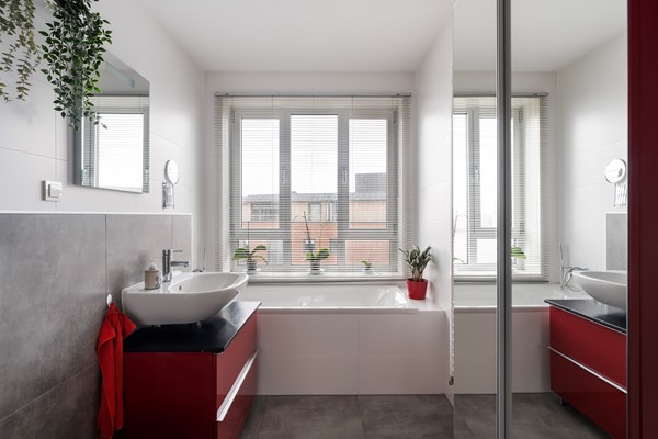 Medium property photo - Kratonkade 648, 3024 EW Rotterdam