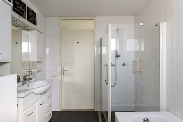 Medium property photo - Van Ommerenhaven 3, 2993 EE Barendrecht