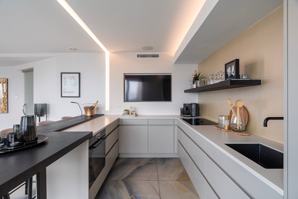 Medium property photo - Landverhuizersplein 135, 3072 MH Rotterdam