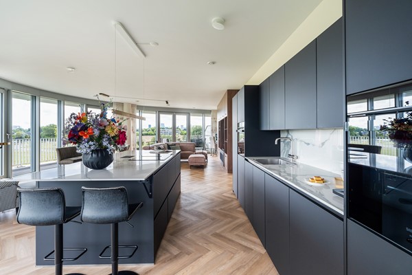 Medium property photo - Van der Duijn van Maasdamweg 716, 3045 PE Rotterdam