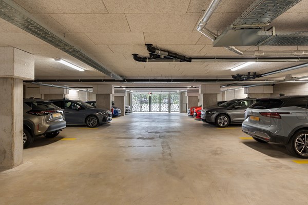 Medium property photo - Van der Duijn van Maasdamweg 716, 3045 PE Rotterdam