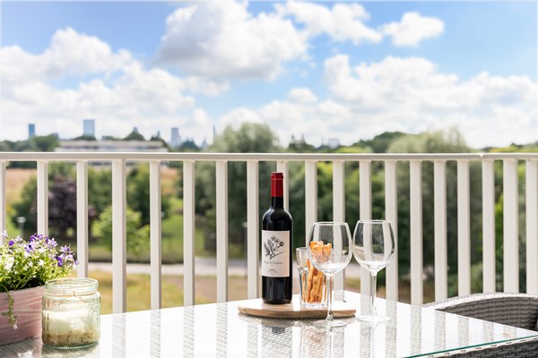 Medium property photo - Van der Duijn van Maasdamweg 716, 3045 PE Rotterdam