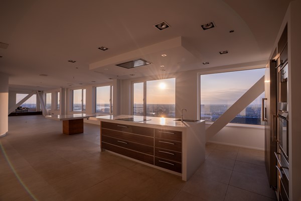 Medium property photo - Landverhuizersplein 151, 3072 MH Rotterdam