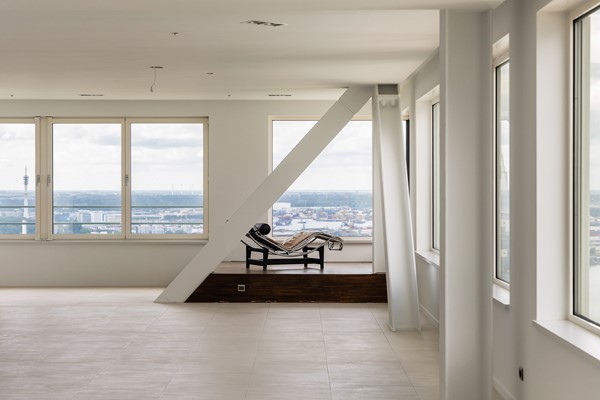 Medium property photo - Landverhuizersplein 151, 3072 MH Rotterdam